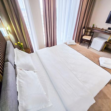 Sonio Boutique Hotel Мамая Екстериор снимка